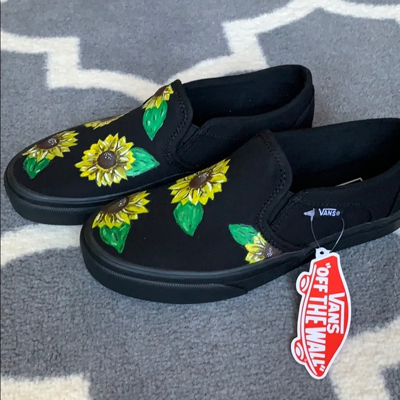 🌻Custom Vans-Slip Ons with Sunflowers🌻 - Picture 4 of 7